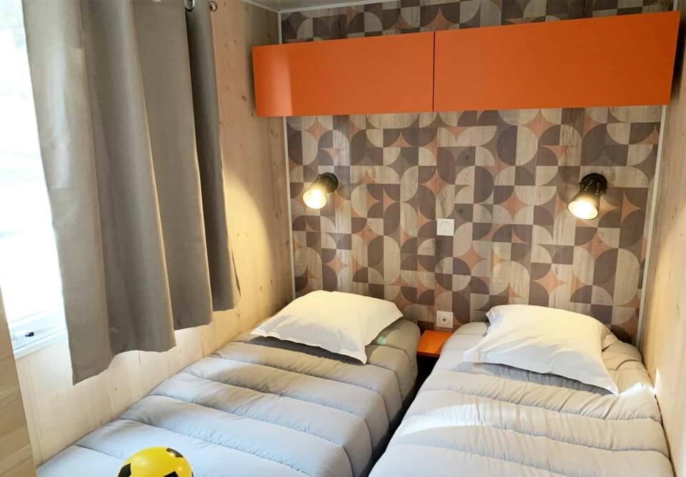 DOMAINE-DU-COLOMBIER-DUPLEX-CHAMBRE-ENFANT-1