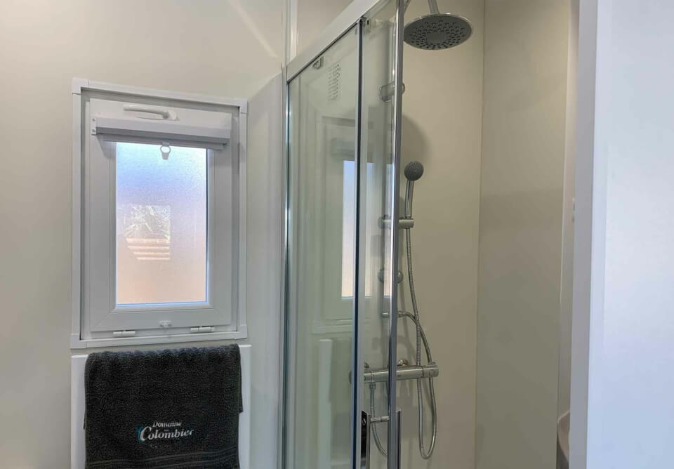 LONG-BEACH-CHAMBRE-PARENTALE-SDB