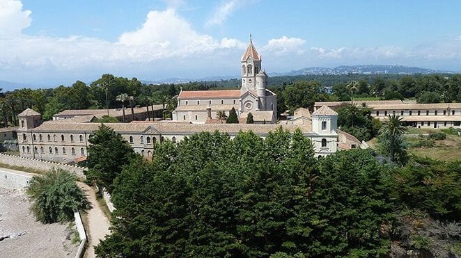 Colombier-fiche-activites-sports-loisirs-iles-lerins-cannes-bloc1-petite