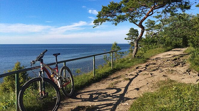 Colombier-region-sports-et-loisirs-bloc2-petite-velo